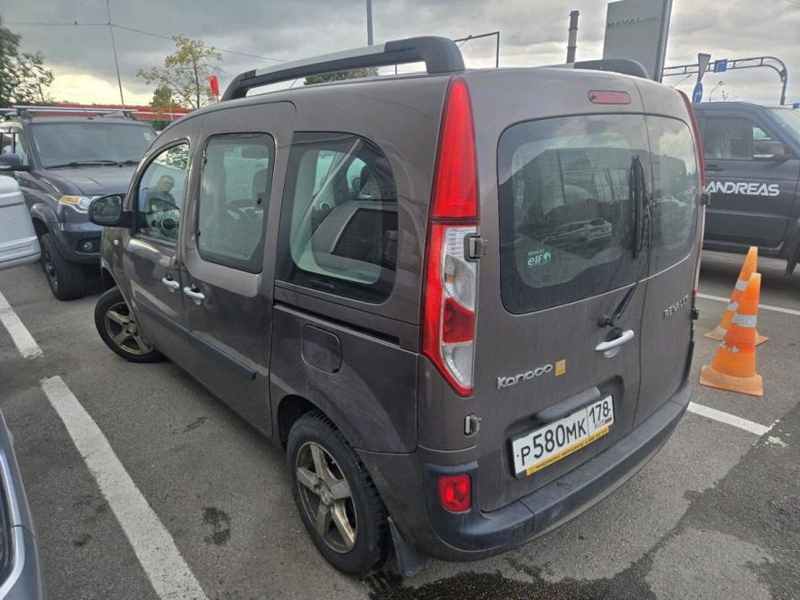 Renault Kangoo II Рестайлинг Санкт-Петербург  - изображение 2
