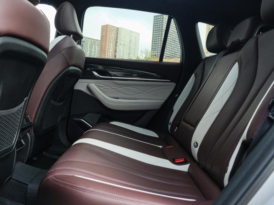 Geely Monjaro I Москва  - изображение 8