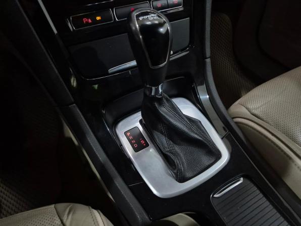 Ford Mondeo IV Рестайлинг с пробегом 2011 года, цена 700 000 рублей, 198686 км, седан, Автокод Объявления
