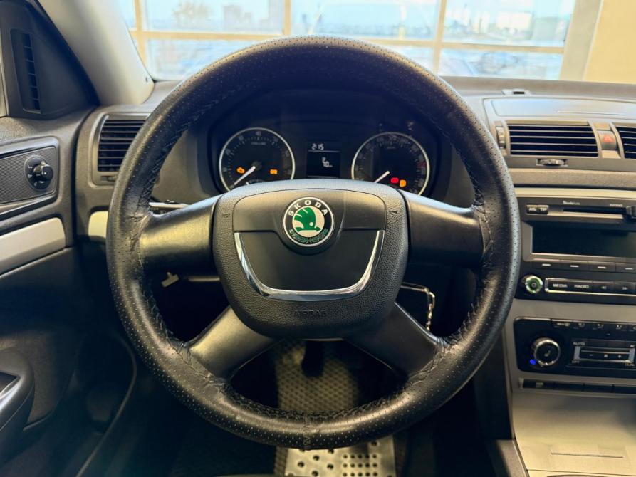 Skoda Octavia II (A5) Рестайлинг Волгоград  - изображение 7