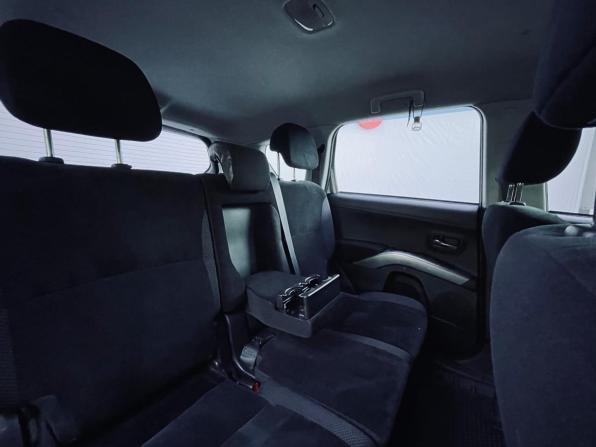 Mitsubishi Outlander II Рестайлинг с пробегом 2010 года, цена 1 190 000 рублей, 247477 км, внедорожник, Автокод Объявления