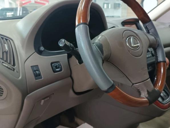 Lexus RX I с пробегом 2003 года, цена 670 000 рублей, 395242 км, внедорожник, Автокод Объявления