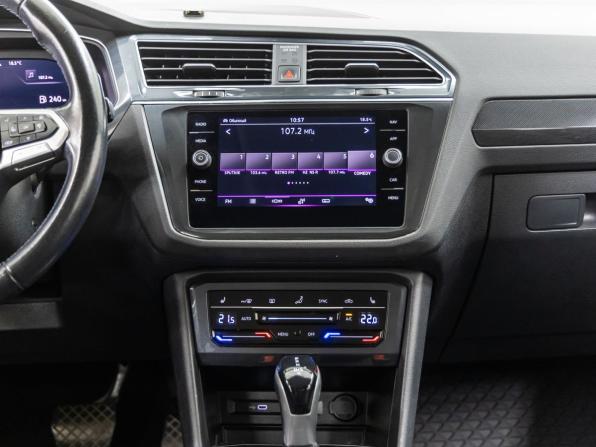 Volkswagen Tiguan II Рестайлинг с пробегом 2021 года, цена 3 250 000 рублей, 83628 км, внедорожник, Автокод Объявления