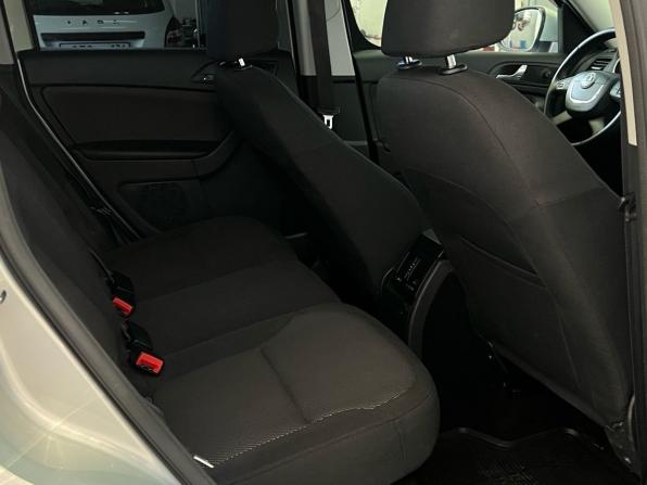 Skoda Yeti I с пробегом 2013 года, цена 1 190 000 рублей, 129929 км, внедорожник, Автокод Объявления