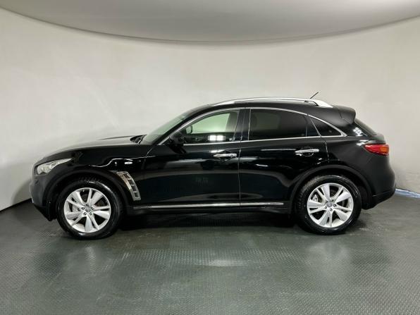 Infiniti QX70 с пробегом 2016 года, цена 2 590 000 рублей, 178000 км, внедорожник, Автокод Объявления