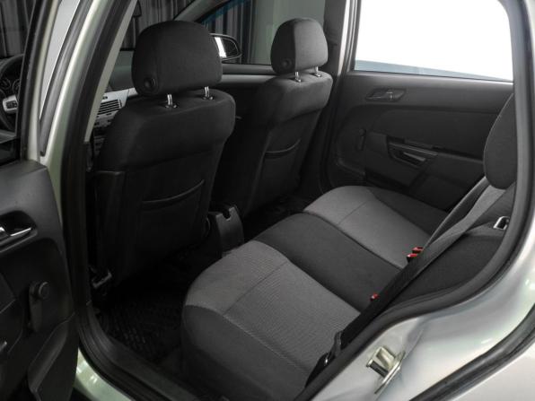 Opel Astra H Рестайлинг с пробегом 2010 года, цена 589 000 рублей, 237440 км, универсал, Автокод Объявления