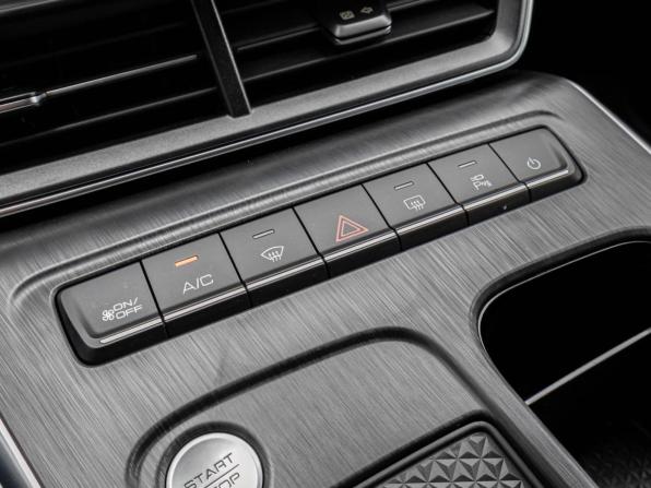Haval F7 II с пробегом 2024 года, цена 2 420 000 рублей, 36690 км, внедорожник, Автокод Объявления