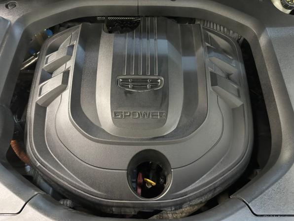 Geely Atlas Pro с пробегом 2022 года, цена 2 040 000 рублей, 62980 км, внедорожник, Автокод Объявления