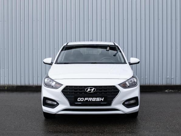 Hyundai Solaris II с пробегом 2020 года, цена 1 579 000 рублей, 48076 км, седан, Автокод Объявления