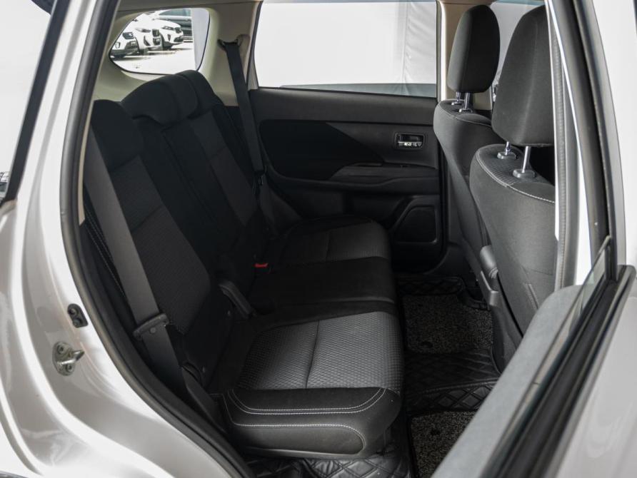 Mitsubishi Outlander III Рестайлинг 3 Краснодар  - изображение 7