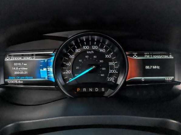 Ford Explorer V Рестайлинг 2 с пробегом 2019 года, цена 3 320 000 рублей, 123073 км, внедорожник, Автокод Объявления