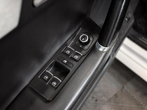 Volkswagen Passat B7 с пробегом 2012 года, цена 1 000 000 рублей, 303191 км, седан, Автокод Объявления