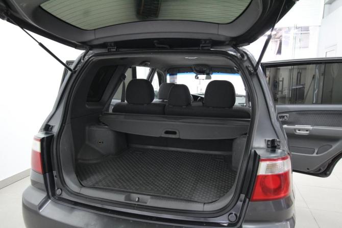 Kia Carens I (RS) Рестайлинг с пробегом 2006 года, цена 700 000 рублей, 159000 км, минивэн, Автокод Объявления