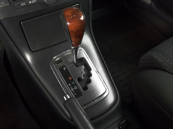 Toyota Avensis II с пробегом 2004 года, цена 658 999 рублей, 301126 км, седан, Автокод Объявления