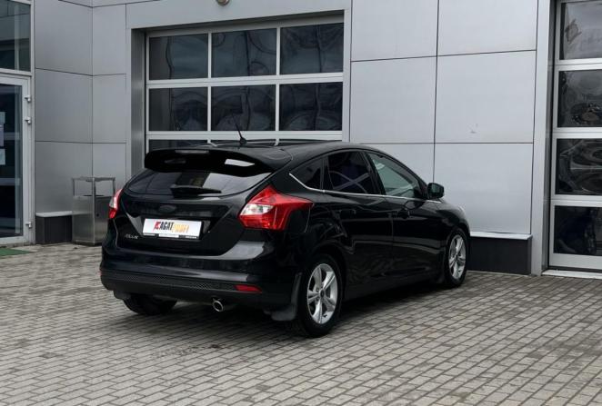 Ford Focus III с пробегом 2012 года, цена 865 000 рублей, 208415 км, хэтчбек, Автокод Объявления