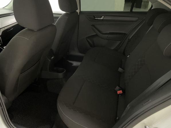 Skoda Rapid II с пробегом 2021 года, цена 1 499 000 рублей, 94516 км, лифтбек, Автокод Объявления