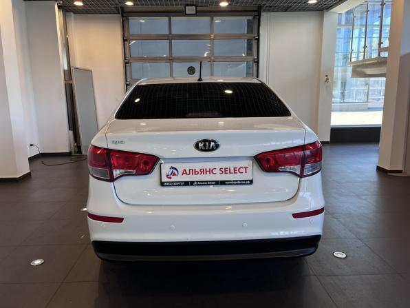 Kia Rio III Рестайлинг с пробегом 2015 года, цена 1 225 000 рублей, 150403 км, седан, Автокод Объявления