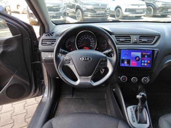 Kia Rio III Рестайлинг с пробегом 2017 года, цена 1 129 000 рублей, 150000 км, хэтчбек, Автокод Объявления