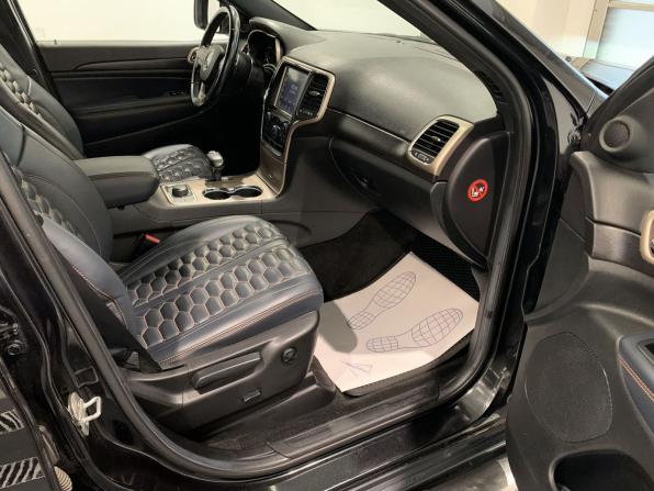 Jeep Grand Cherokee IV (WK2) Рестайлинг с пробегом 2013 года, цена 1 799 000 рублей, 185379 км, внедорожник, Автокод Объявления