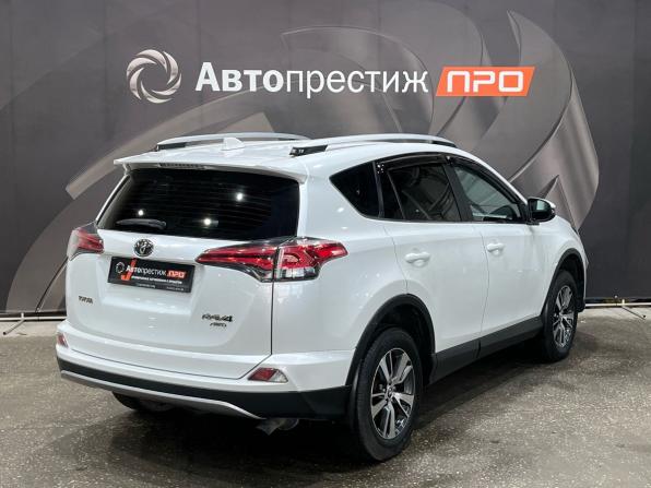 Toyota RAV4 IV (XA40) Рестайлинг с пробегом 2019 года, цена 2 850 000 рублей, 117000 км, внедорожник, Автокод Объявления