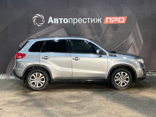 Suzuki Vitara II Рестайлинг с пробегом 2019 года, цена 1 770 000 рублей, 82642 км, внедорожник, Автокод Объявления