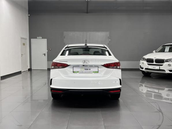 Hyundai Solaris II Рестайлинг с пробегом 2020 года, цена 1 595 000 рублей, 86464 км, седан, Автокод Объявления