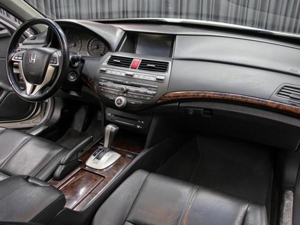 Honda Crosstour I с пробегом 2011 года, цена 1 449 000 рублей, 176542 км, внедорожник, Автокод Объявления