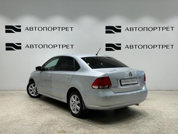 Volkswagen Polo V с пробегом 2013 года, цена 709 000 рублей, 171911 км, седан, Автокод Объявления