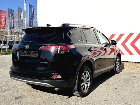 Toyota RAV4 IV (XA40) Рестайлинг с пробегом 2018 года, цена 2 680 000 рублей, 77318 км, внедорожник, Автокод Объявления