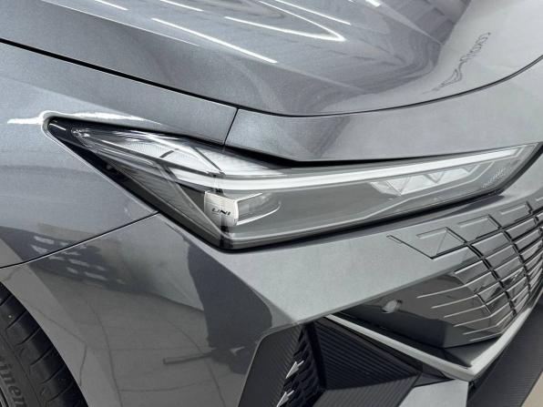 Changan UNI-V I с пробегом 2023 года, цена 2 629 900 рублей, 3000 км, лифтбек, Автокод Объявления
