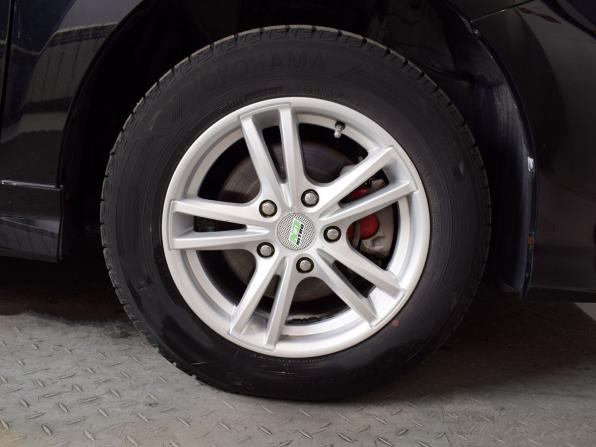 Toyota ISis I Рестайлинг с пробегом 2012 года, цена 1 264 995 рублей, 86627 км, компактвэн, Автокод Объявления