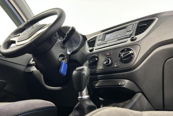 Hyundai Solaris I Рестайлинг с пробегом 2017 года, цена 1 175 000 рублей, 159907 км, седан, Автокод Объявления