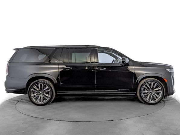 Cadillac Escalade V с пробегом 2021 года, цена 7 300 000 рублей, 167430 км, внедорожник, Автокод Объявления