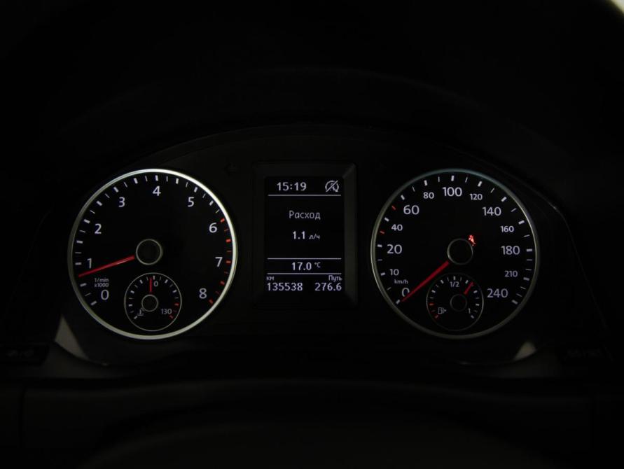 Volkswagen Tiguan I Рестайлинг Санкт-Петербург  - изображение 13