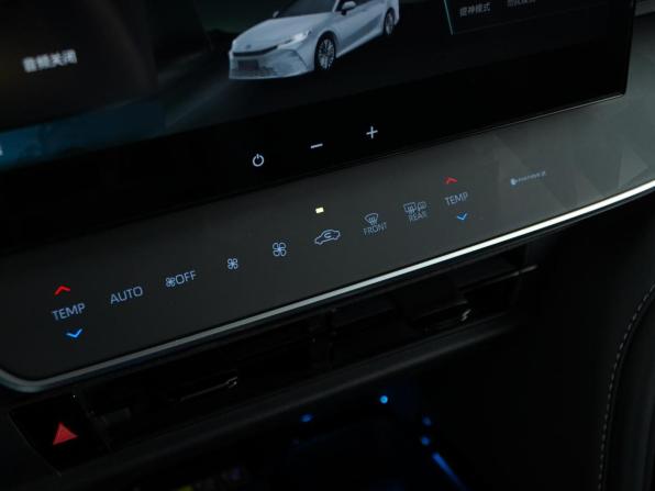 Toyota Camry IX (XV80) China Market с пробегом 2026 года, цена 4 247 077 рублей, 38 км, седан, Автокод Объявления