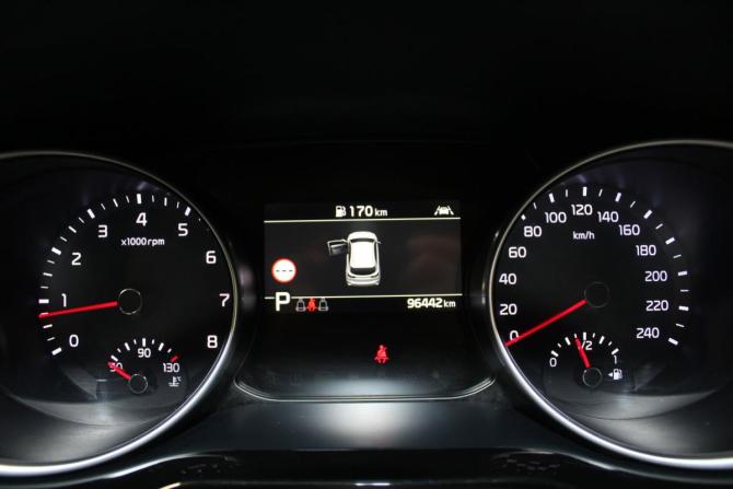 Kia Ceed III с пробегом 2019 года, цена 1 529 000 рублей, 96365 км, хэтчбек, Автокод Объявления