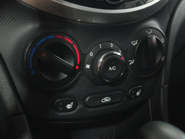 Hyundai Solaris I с пробегом 2012 года, цена 818 000 рублей, 126520 км, седан, Автокод Объявления