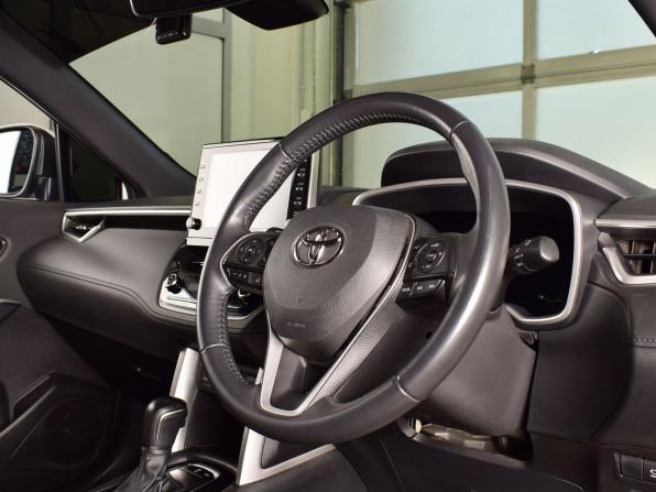 Toyota Corolla Cross I с пробегом 2022 года, цена 2 639 995 рублей, 38270 км, внедорожник, Автокод Объявления