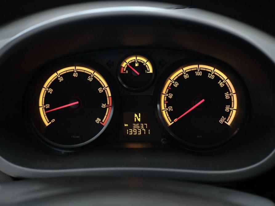 Opel Corsa D Рестайлинг II Самара  - изображение 13