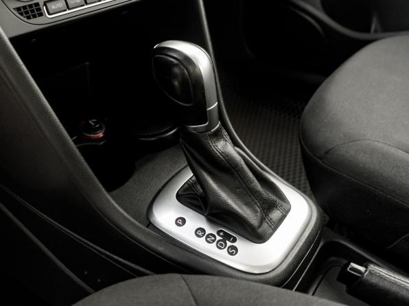 Volkswagen Polo V Рестайлинг с пробегом 2017 года, цена 920 000 рублей, 103029 км, седан, Автокод Объявления