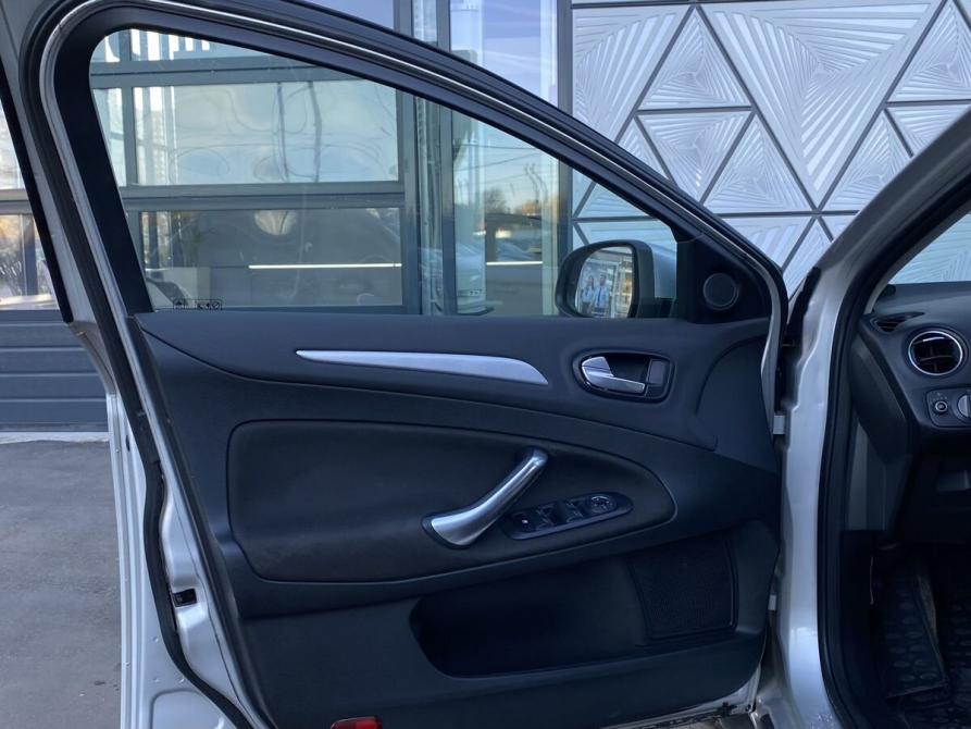 Ford Mondeo IV Москва  - изображение 15