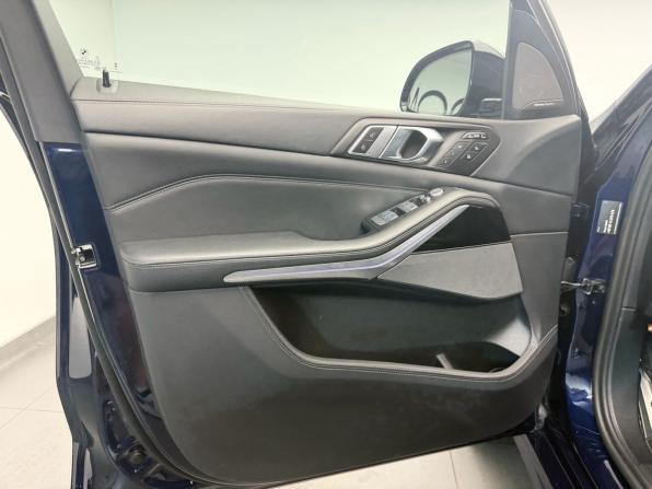BMW X7 I (G07) Рестайлинг с пробегом 2023 года, цена 12 730 000 рублей, 37612 км, внедорожник, Автокод Объявления