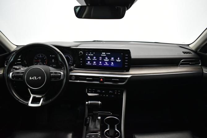Kia K5 III с пробегом 2022 года, цена 3 050 000 рублей, 62155 км, седан, Автокод Объявления