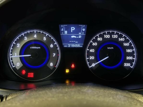 Hyundai Solaris I с пробегом 2014 года, цена 950 000 рублей, 218455 км, седан, Автокод Объявления