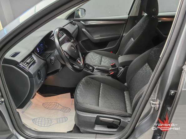 Skoda Octavia III (A7) Рестайлинг с пробегом 2019 года, цена 2 048 000 рублей, 81000 км, лифтбек, Автокод Объявления