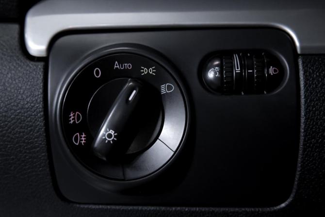 Volkswagen Golf VI с пробегом 2011 года, цена 699 000 рублей, 215000 км, хэтчбек, Автокод Объявления