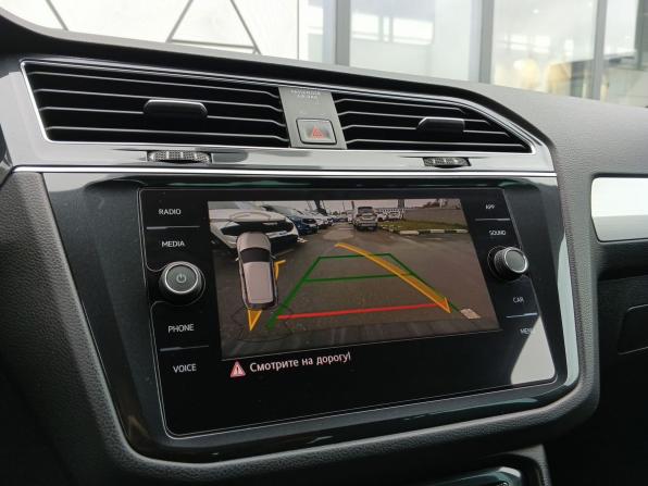 Volkswagen Tiguan II с пробегом 2017 года, цена 1 999 000 рублей, 246425 км, внедорожник, Автокод Объявления