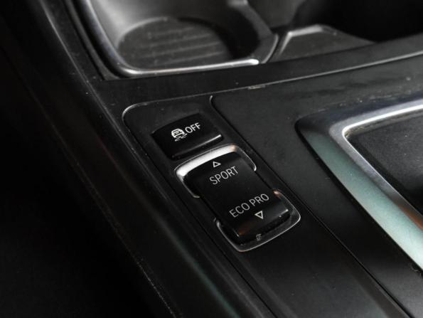 BMW 1 серии II (F20/F21) с пробегом 2012 года, цена 979 000 рублей, 173539 км, хэтчбек, Автокод Объявления