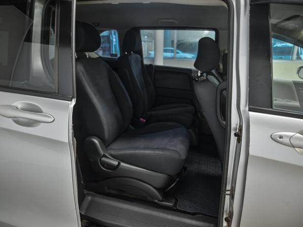 Honda Freed I с пробегом 2009 года, цена 899 000 рублей, 234378 км, компактвэн, Автокод Объявления