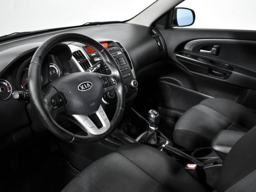 Kia Ceed I Рестайлинг Санкт-Петербург  - изображение 9